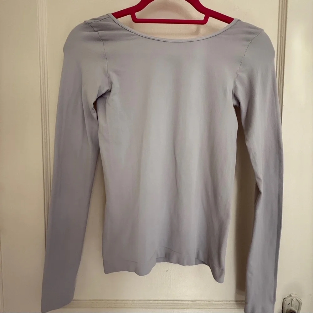 Intimately FP Gray Open Back Long Sleeve Top Size M/L - Picture 1 of 7